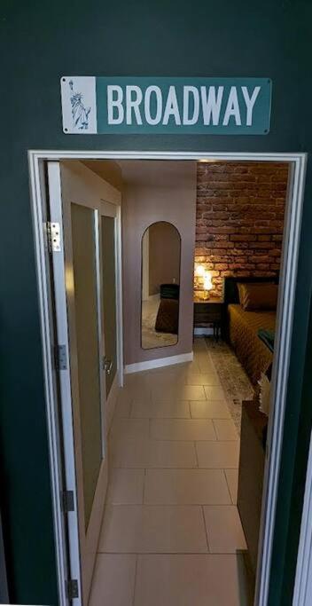 Nyc Styled Loft In Dtla, Sleeps 4 With Free Parking! Lejlighed Los Angeles Eksteriør billede